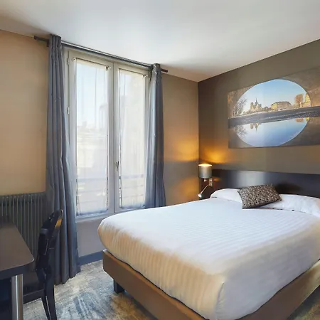Hotel Logis Jardin De Villiers Paris