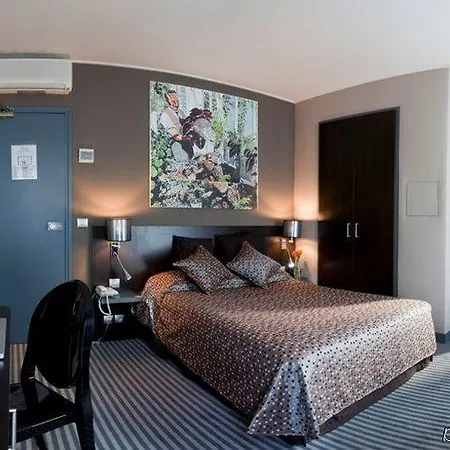 Hotel Logis Jardin De Villiers Paris