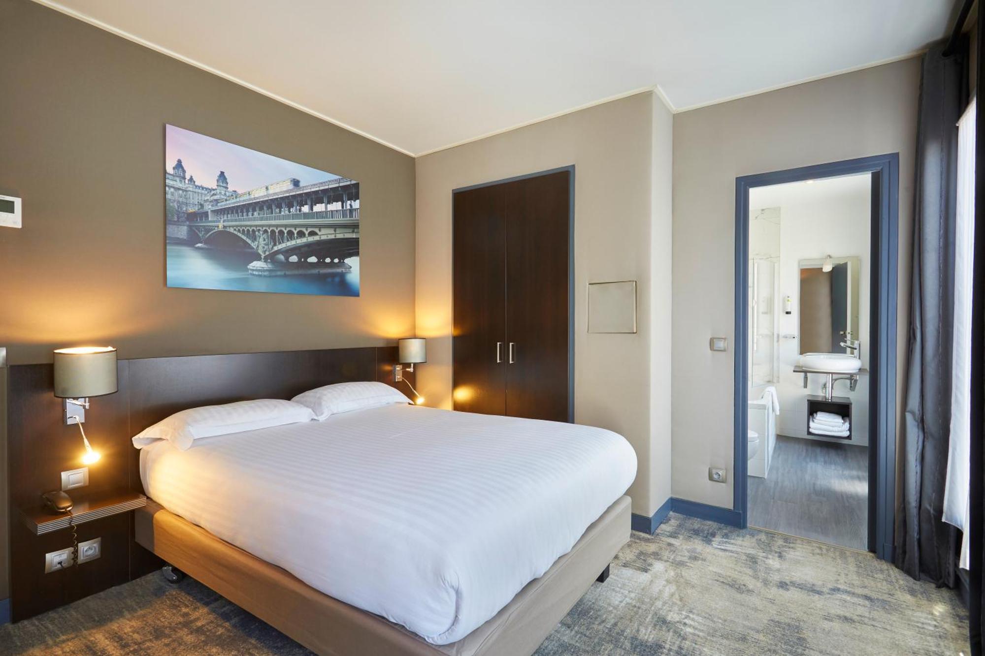 Logis Jardin De Villiers Hotel